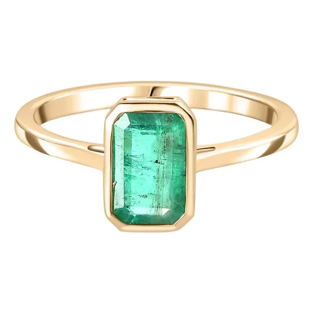 14k Gold Octagon Cut Emerald Solitaire Ring for Her Size 5