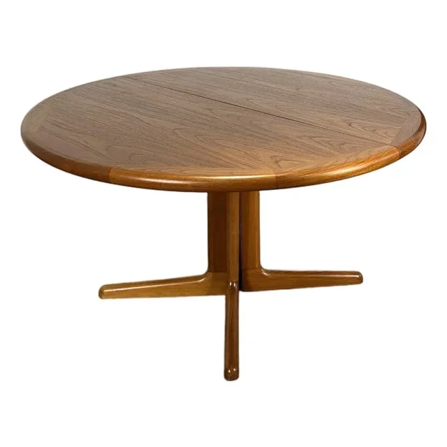 1970s Mid Century Danish Modern Teak Round Dining Table With Leaf