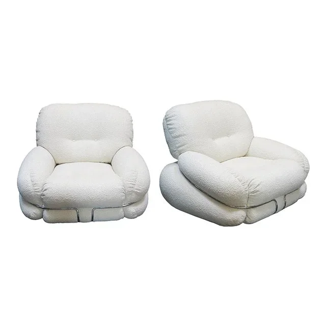 1970s Pair of Italian Mid-Century Lounge Chairs Attributed to Adriano Piazzesi With Bouclé Upholstery