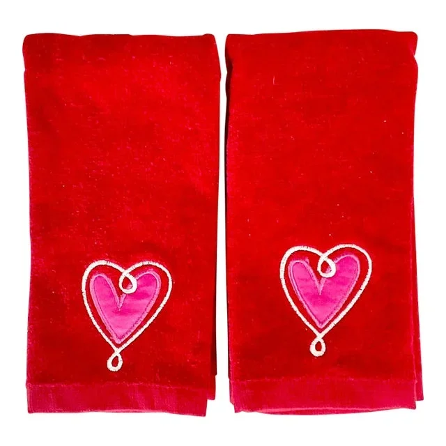1990s Vintage Modern Art Nouveau Boho Chic Valentine Heart Red Tip Towels – a Pair