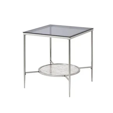 Adelrik End Table / LV00575