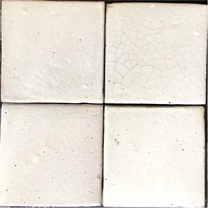 ANTICA DERUTA: – WHITE/CRACKLE – Unicolor Deruta Tile
