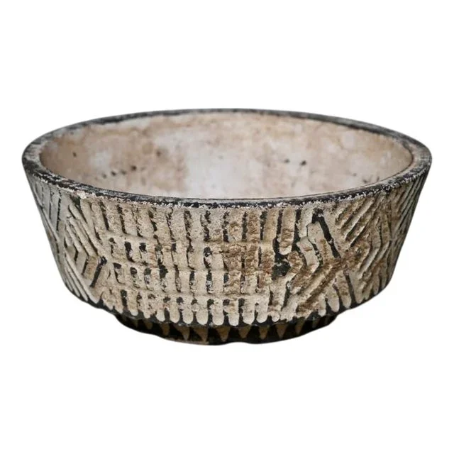 Brutalist Concrete Tripod Flower Pot