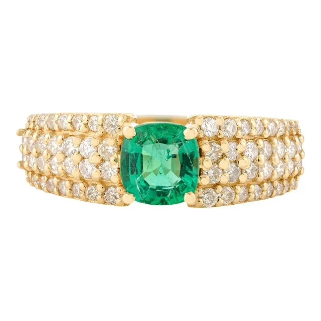 Cushion Cut Green Emerald With Sparkling Diamonds Wedding Ring Size 6