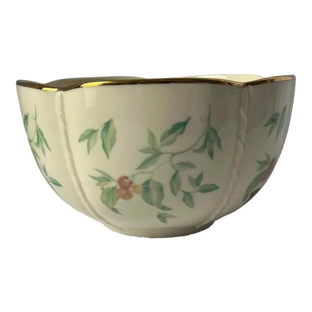 Late 20th Century Lenox Elegant Morning Side Cottage Nut Bowl or Candy Dish With 24k Gold Trim Bumblebee Butterfly Ivy Design
