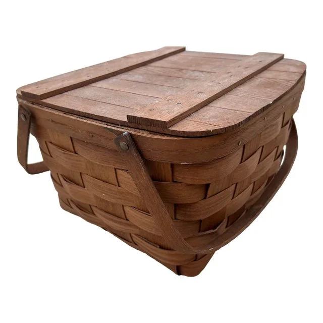 Vintage Picnic / Pie Basket Double Handle With Riser