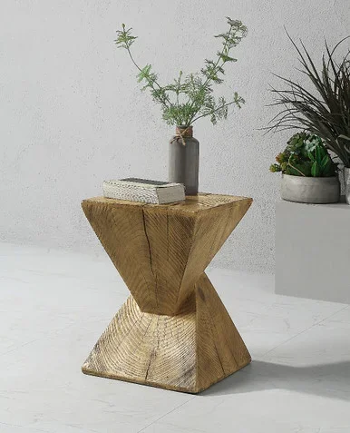Zahi Accent Table / AC01779